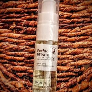 NatureLab - Perfect REPAIR LEAVE-IN TREATMENT